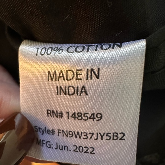 Free Planet Black White Skeleton Hand Print Button Down Short Sleeve Shirt NWT - Picture 6 of 7